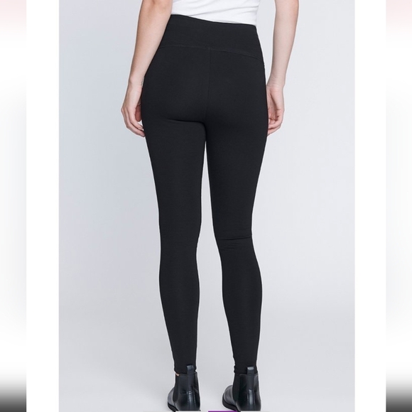 Black Compression Ponte Leggings - Women - 7forallmankind - Picture 2 of 5